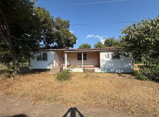 2 SW Howard Ave, Idabel, OK 74745