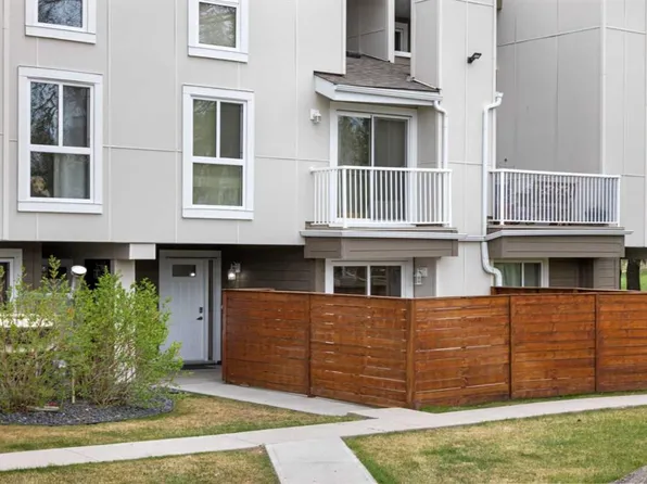 13104 N Elbow Dr SW #1402, Calgary, AB T2W 2P2