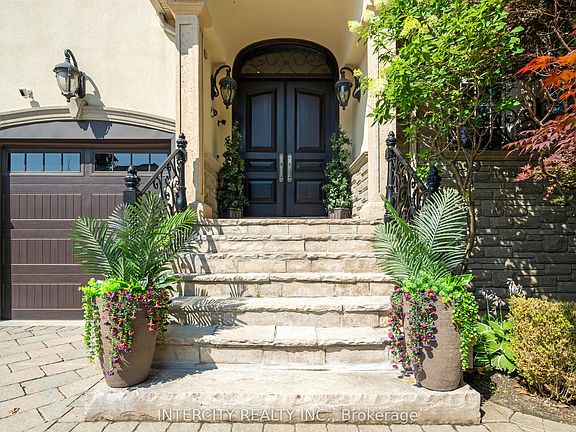 5th image of 118 Park Ridge Dr