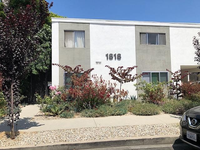 1st image of 1818 Corinth Ave