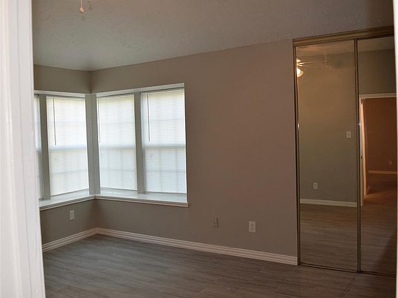 5th image of 11822 Westlock Dr
