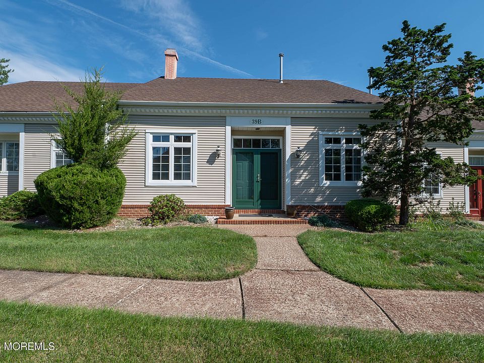 1st image of 39 Winthrop Road #39B