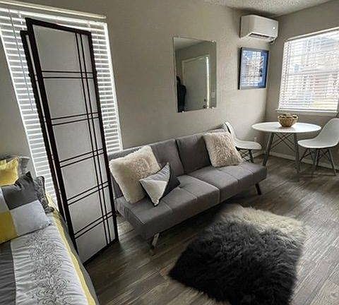 4th image of 5307 E 47th Pl #15013190