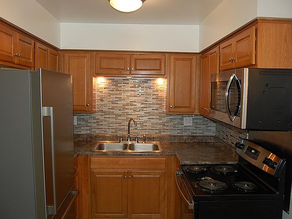 2nd image of 7232 Randolph St #408