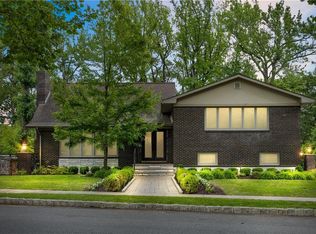 14 Merrick Ave, Staten Island, NY 10301