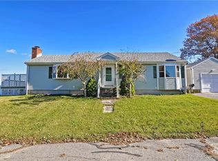 10 Jette St, Swansea, MA 02777