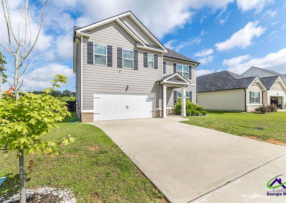 1st image of 200 Harrow Dr