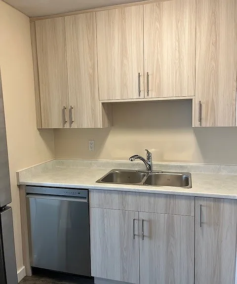 110 Pandora Ave #303 — Photo 19