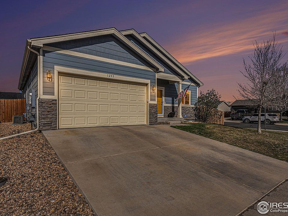 1st image of 1293 S Cora Ave