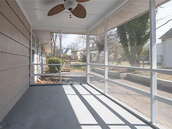 3rd image of 539 S Westview Dr