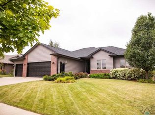 7509 W Boysenberry St, Sioux Falls, SD 57106