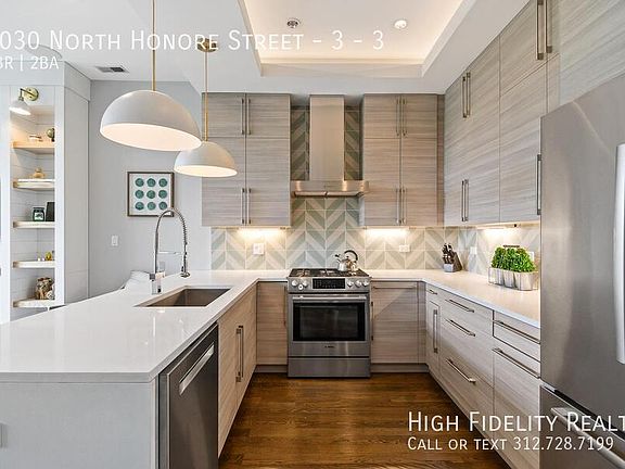 3rd image of 1030 N Honore St #3