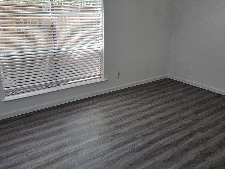 9002 Emberglow Ln — Photo 16