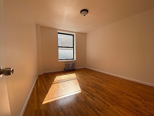4th image of 79 Woodruff Ave APT 2D
