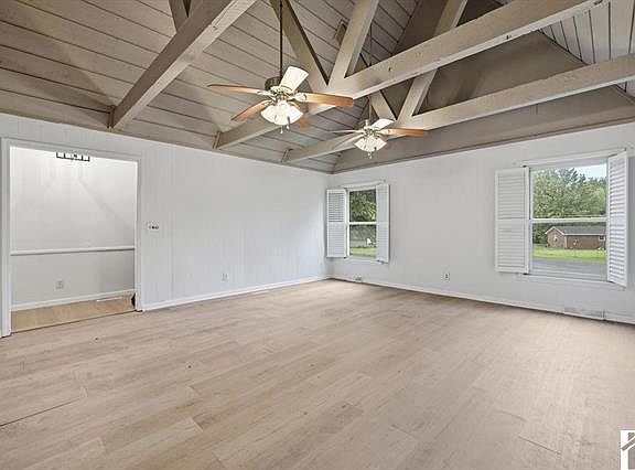4th image of 130 Abelia Cir
