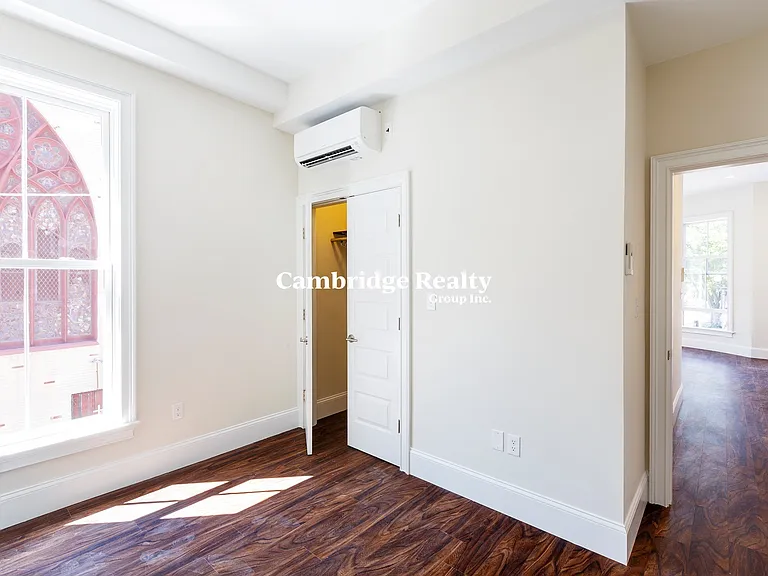 1902 Washington St #5T — Photo 6