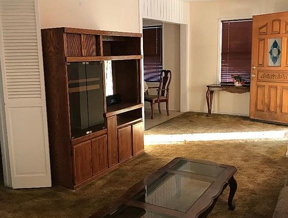 2nd image of 4614 Gundry Ave