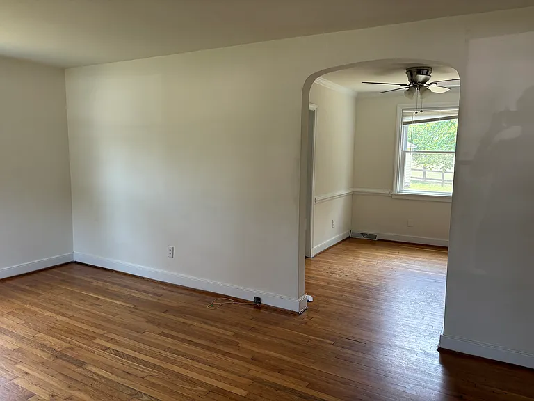6909 Everview Rd — Photo 2