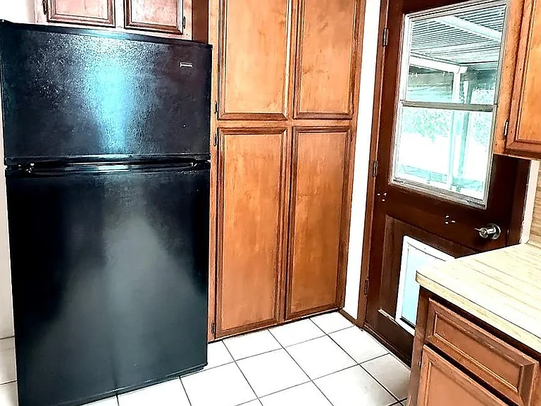 5801 Sapp Rd — Photo 15
