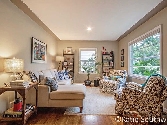 5th image of 1651 Chamberlain Ave SE