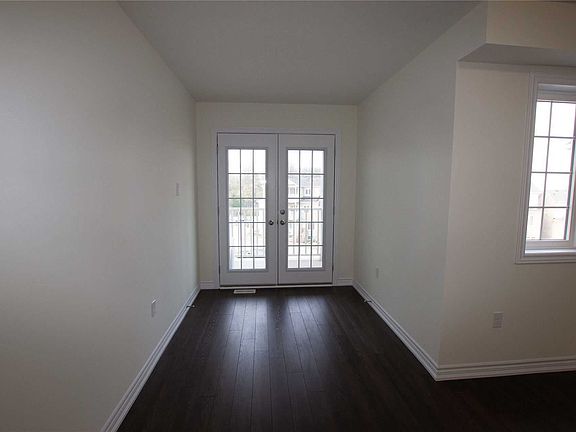 5th image of 403 Westwood Dr #35