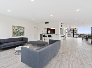 222 E Pearson St APT 608, Chicago, IL