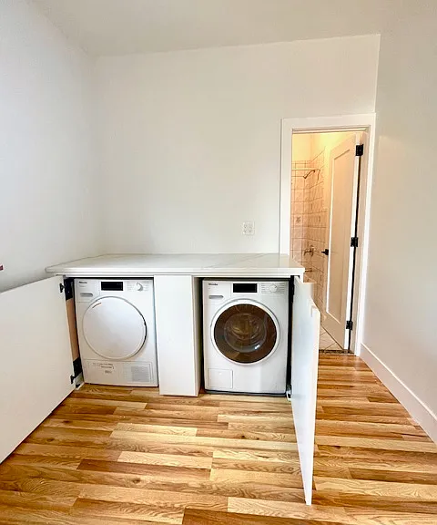 527 Leonard St #7 — Photo 11