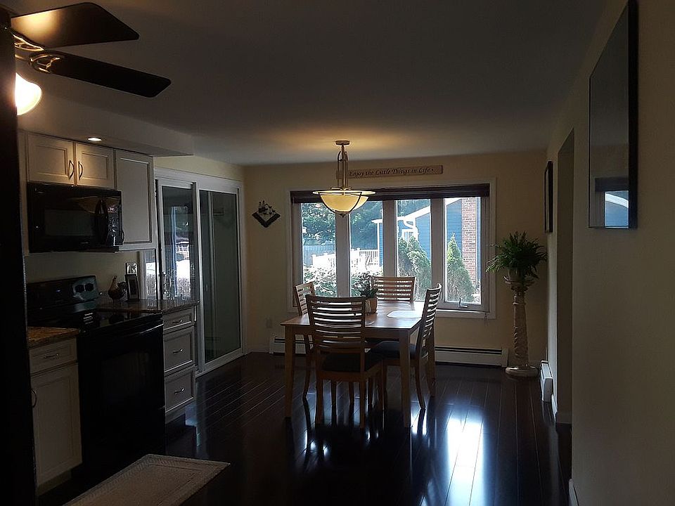 65 Tonopan St, Mastic, NY 11950 Zillow