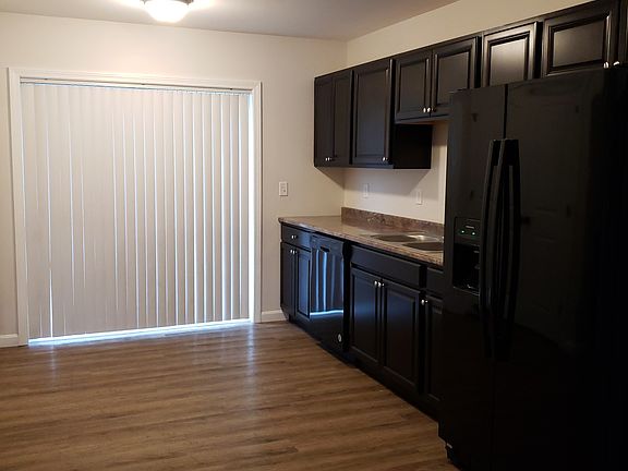 3rd image of 40 Horseback Rd #10907334