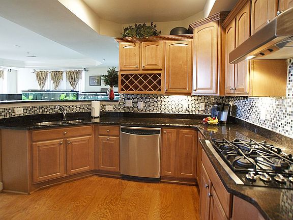 2nd image of 7136 Mason Grove Ct #41