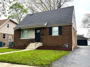 17524 Walter St, Lansing, IL 60438