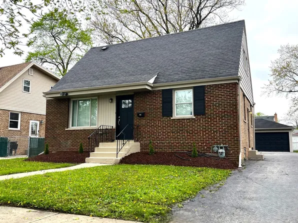 17524 Walter St, Lansing, IL 60438