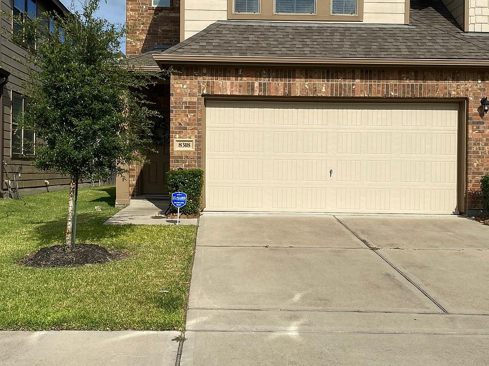 1st image of 8318 Columbia Forest Dr