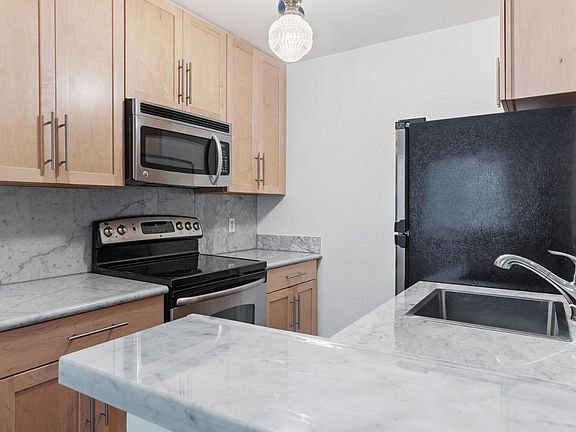5th image of 372 Imperial Way APT 8