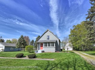 1503 Johnson St, Lake odessa, MI 48849