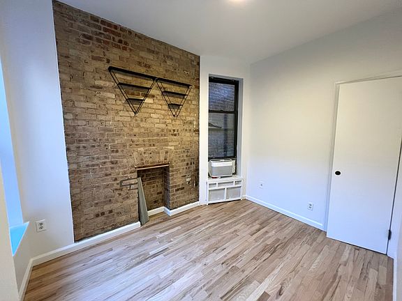 4th image of 139 W 83rd St APT 5W