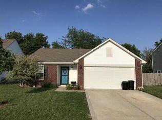 732 Grassy Bend Dr, Greenwood, IN 46143