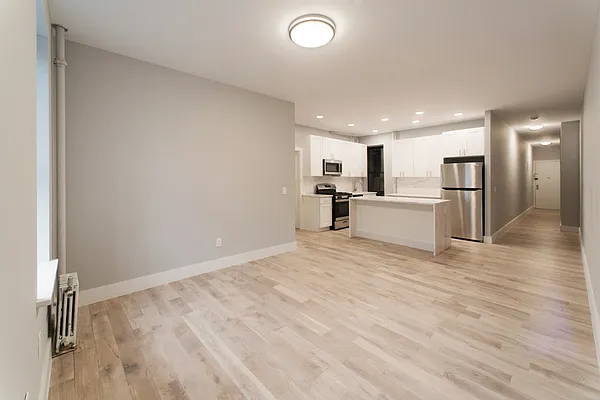 Rented by Sohayegh Enterprises Corp. | media 9