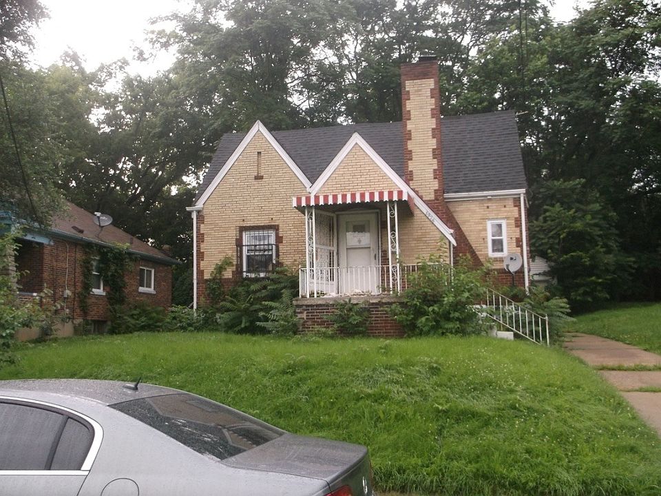 1st image of 1926 Emma Pl