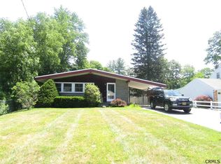 16 Kellar Ave, Schenectady, NY 12306