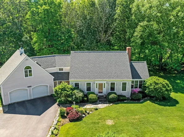 5 Random Road, Rye, NH 03870