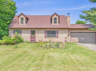 23750 64th Ave, Mattawan, MI 49071