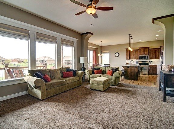 3rd image of 9749 W Westlakes Ct