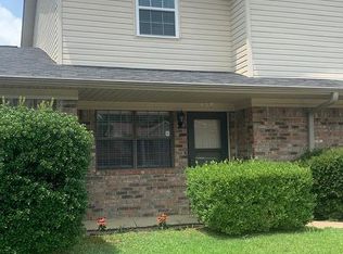 1403 University Dr, Russellville, AR 72801