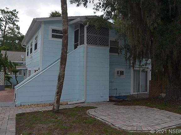 5th image of 652 Faulkner St