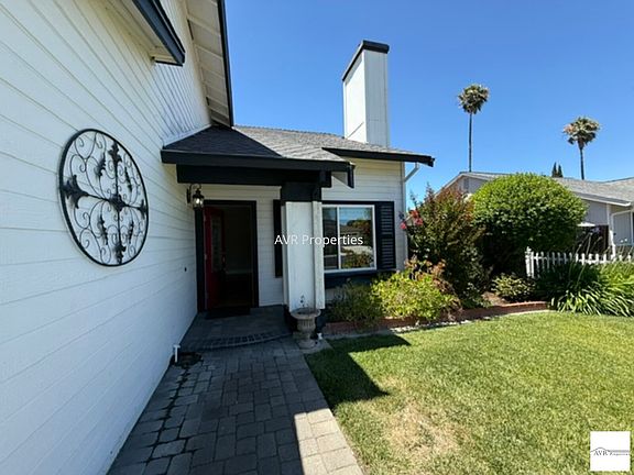 2nd image of 1337 Morning Glory Cir