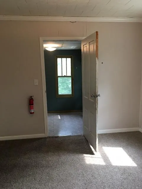 Dining room door open to the mudroom.
