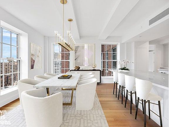 4th image of 18 Gramercy Park S APT 14