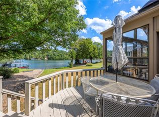 89 Mayfair Dr, Bella Vista, AR 72715