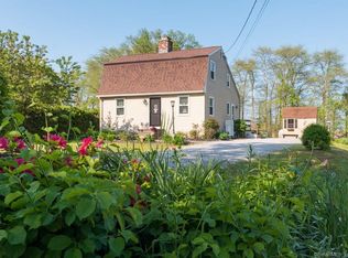 103 Old Salt Works Rd, Westbrook, CT 06498